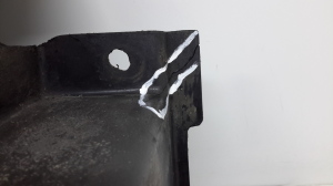Mercedes Benz Sprinter 902 (2000–2006) Unterbodenschutz vorne A9015240225 - 4