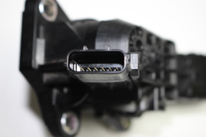 Honda CR-V (2012–2016) Accelerator pedal 2700000400 - 2