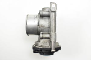 Mazda 6 (2007–2012) Gaasiklapp R2AA136B0 - 4