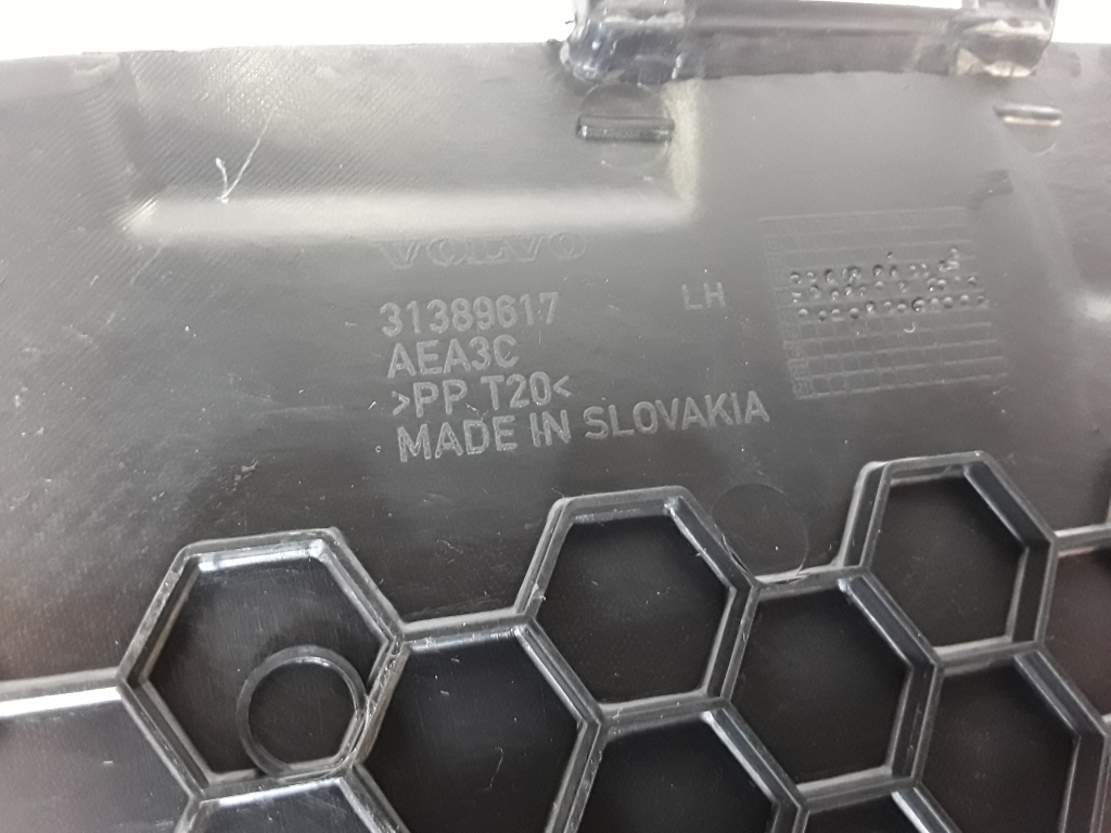 VOLVO XC90 2 generation (2014-2024) Garniture de coffre côté gauche 31389617 22379148