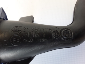 VOLVO S60 II (2010–2018) Sonstiges Teil des Scheibenwaschbehälters 31391779 - 2