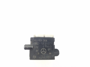 Mercedes Benz S-Class 221 (2005–2013) Turvapadja andur A0038202926 - 2