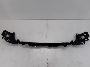  Rear bumper bracket 