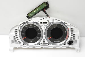 Kombiinstrument - 31343330AA