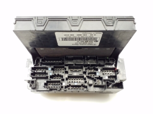 Mercedes Benz C-Class 203 (2000–2007) Kaitsmeploki hoidik kapoti all 2095450001 - 3