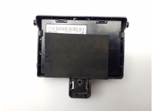 RENAULT Clio III (2005–2012) Drošinātāju kaste salonā 8200343733 - 3