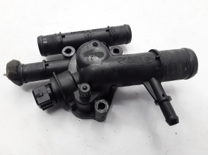 RENAULT Trafic II (2001–2014) Kühlmittelthermostat PA66GF30 - 2