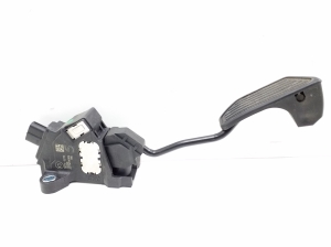 TOYOTA Auris E18 (2012–2018) Accelerator pedal 7811002150 - 2