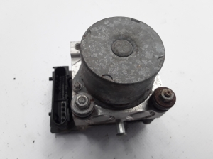 ABS Steuergerät - 8200228137