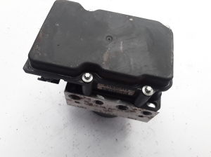 RENAULT Clio II (1998–2005) ABS unit 8200229137 - 2