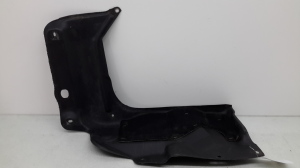 TOYOTA Corola Verso E12 (2001–2004) Unterbodenschutz vorne 51442-12190