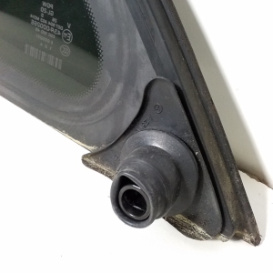 Mercedes Benz R-Class 251 (2006–2017) Seitenscheibe hinten (Karosserie) - 3