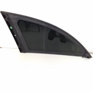 Mercedes Benz R-Class 251 (2006–2017) Seitenscheibe hinten (Karosserie) - 4