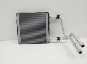   Interior shoulder radiator 