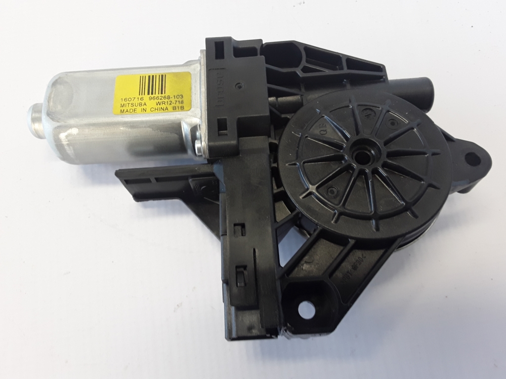 VOLVO V60 1 generation (2010-2020) Moteur de lève-vitre de porte avant gauche 966268103 22380823