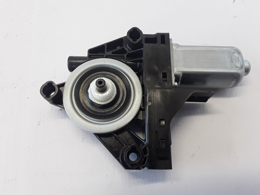 VOLVO V60 1 generation (2010-2020) Moteur de lève-vitre de porte avant gauche 966268103 22380823