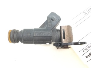 Porsche Cayenne (2002–2010) Fuel injector - 2