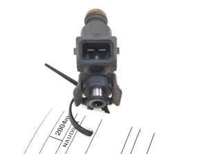 Porsche Cayenne (2002–2010) Fuel injector - 3