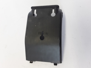  Cover fuse block front 