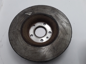  Brake disc front 