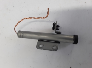 VOLVO V90 (2016–2026) Hood impact sensor 31688050 - 2
