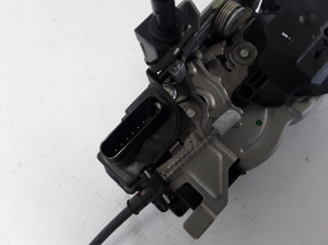 VOLVO V90 (2016–2026) Front door lock 31349895 - 3