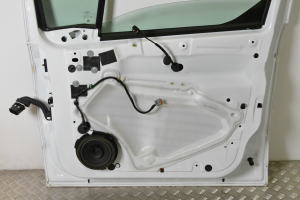 Ford Transit Connect II (2013–2026) Front door and its parts - 3
