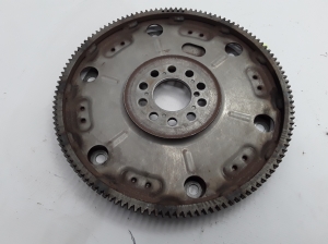  Clutch flywheel 