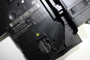 Mercedes Benz E-Class W207 (2009–2017) Fuse box in the trunk A2129000004 - 4