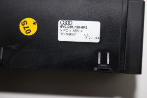 AUDI A3 8V (2012–2020) Heliseadmete muu osa 8V0035736 - 2