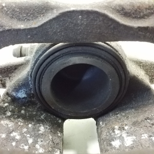 Mercedes Benz C-Class 204 (2007–2014) Eesmine pidurisadul A2044212481 - 3