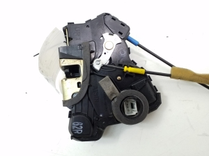 TOYOTA Corola Verso R1 (2004–2009) Front door lock 6903002162 - 2