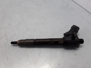  Fuel injector 