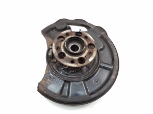   Rear hub 