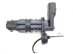   Gearbox pulse sensor  - 237313661R 
