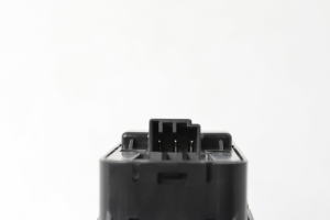 VOLVO C30 (2006–2013) Priekšējo durvju stikla slēdzis 31334361 - 2