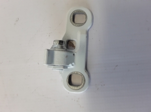 VOLVO XC60 (2017–2026) Front door top hinge 31218726 - 3
