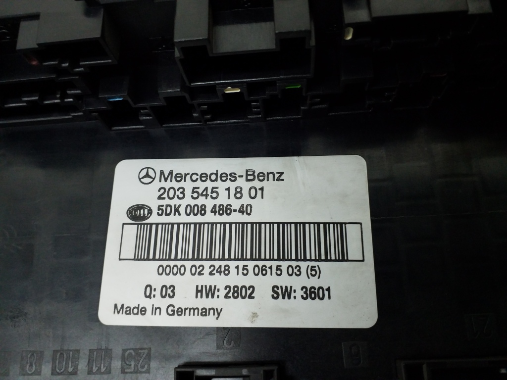 MERCEDES-BENZ CLC-Class CL203 (2008-2011) Блок предохранителей A2035451801 20975383