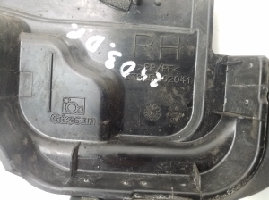 TOYOTA Auris E18 (2012–2018) Esiklaasi puhastite ilupaneeli muu osa 5382502041 - 2