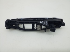 Mercedes Benz E-Class W210 (1995–2002) Rear side door exterior handle and its parts - 3