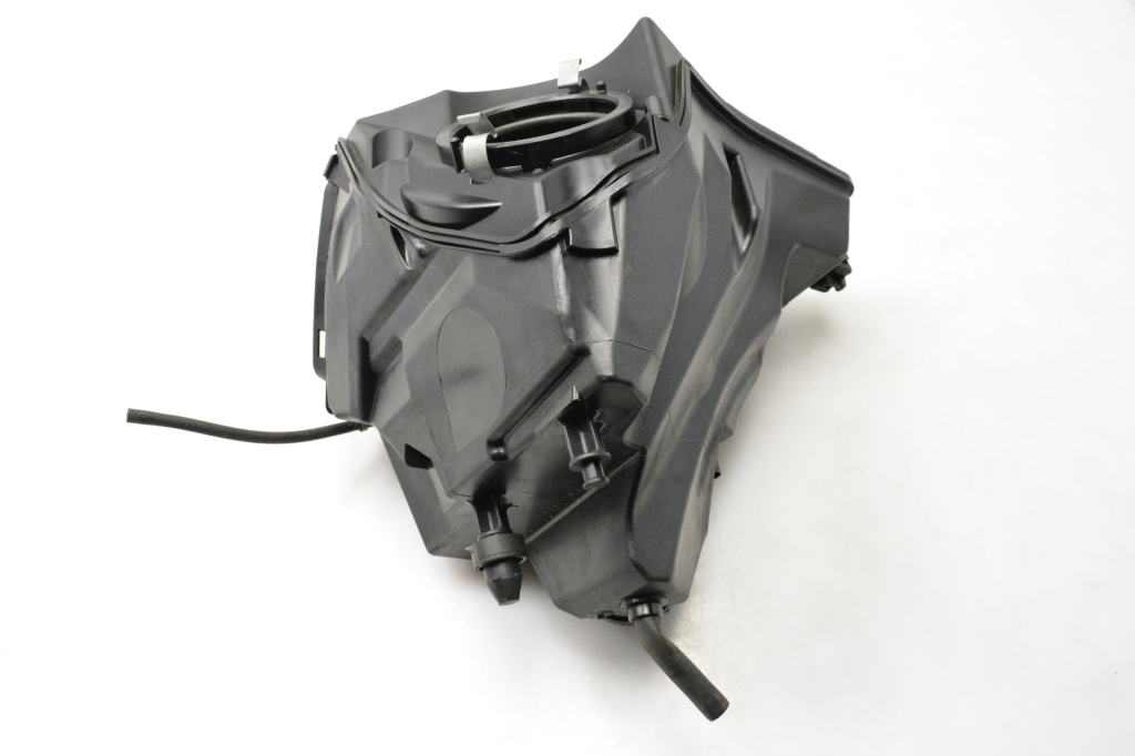 Used AUDI Q5 Air filter housing and its parts 8K0133837B