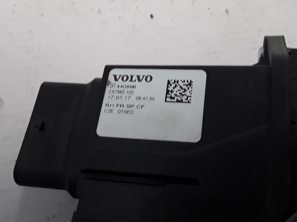 VOLVO XC60 2 generation (2017-2024) Front Right Door Lock 31440998 22381087