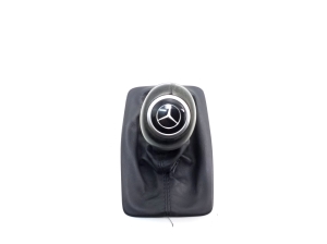 Mercedes Benz GLK-Class 204 (2008–2015) Garniture de levier de vitesses A2042673310 - 2