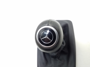 Mercedes Benz GLK-Class 204 (2008–2015) Garniture de levier de vitesses A2042673310 - 4