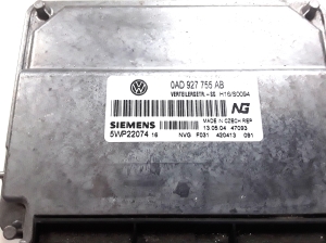 Volkswagen Touareg I (2002–2010) Motorsteuergerät 0AD927755AB - 2