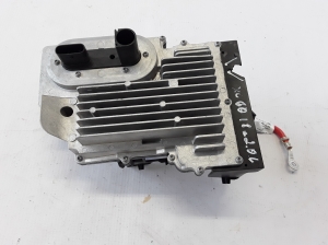  Fuse block holder under the hood 