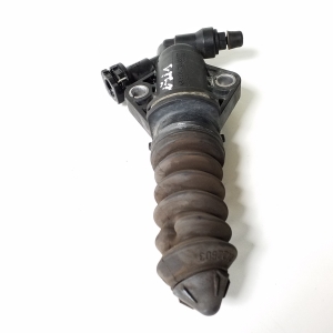 Mercedes Benz C-Class 204 (2007–2014) Siduri töösilinder A2042640027 - 3