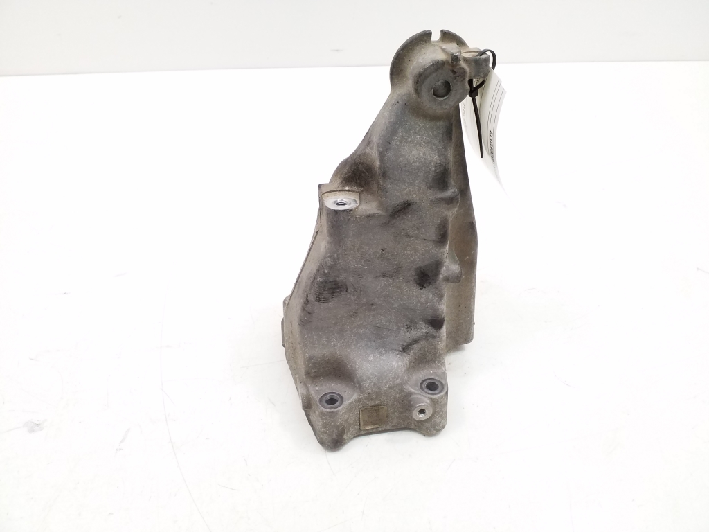 Mercedes Benz GLK-Class 204 (2008–2015) Motorhalter A6512231404 Mercedes Benz GLK-Class 204 (2008–2015) Motorhalter A6512231404