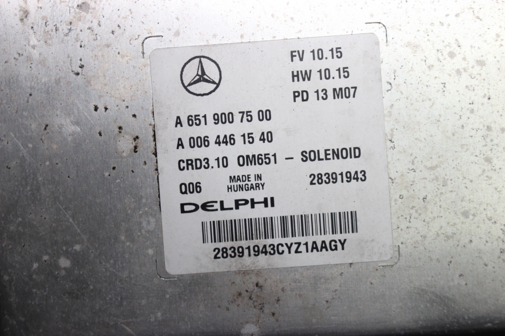 MERCEDES-BENZ SLK-Class R172 (2011-2020) Moottorin ohjausyksikkö ECU A6519007500 21590935