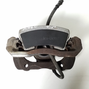 Bremssattel vorne - A2044212681